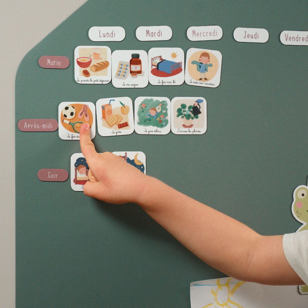 magnet routine matin et soir enfant sur revêtement magnétique coloré vert
