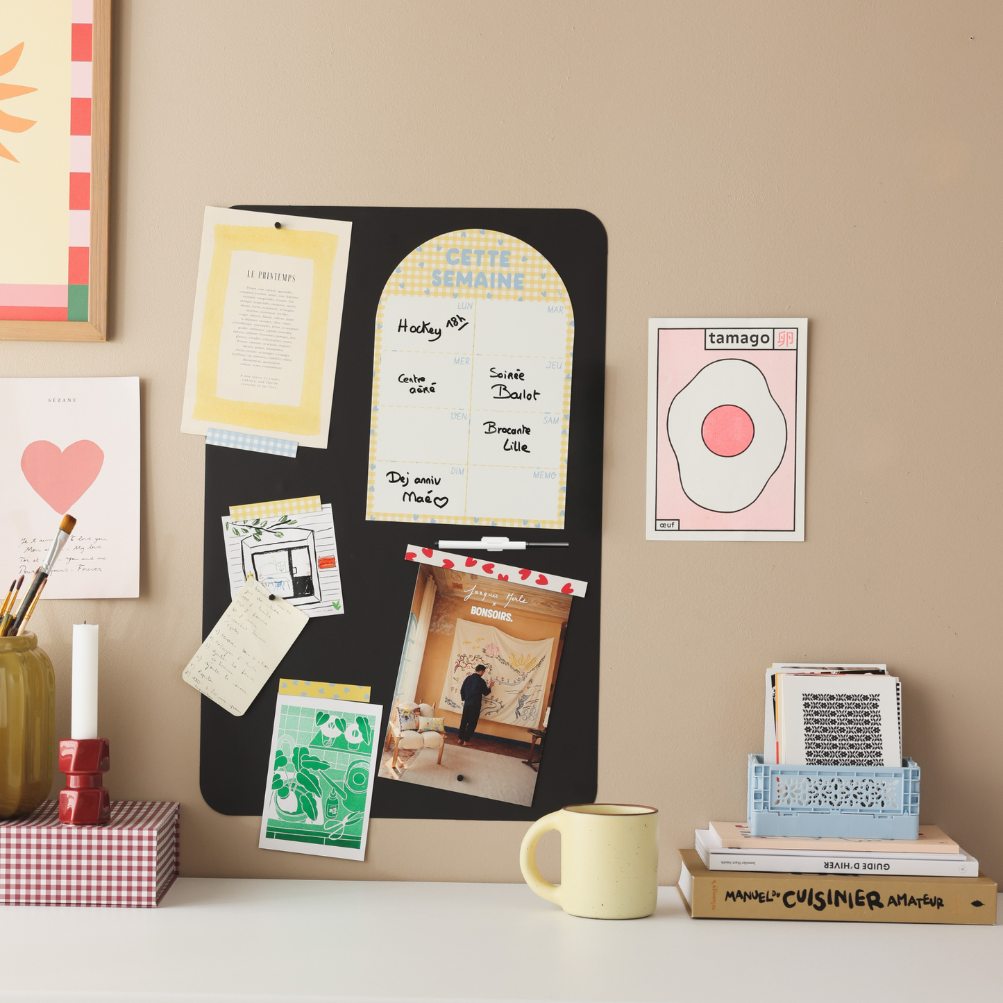 Tableau magnétique mural, format rectangle avec ardoise effaçable à sec vichy, masking tape magnétique et cartes