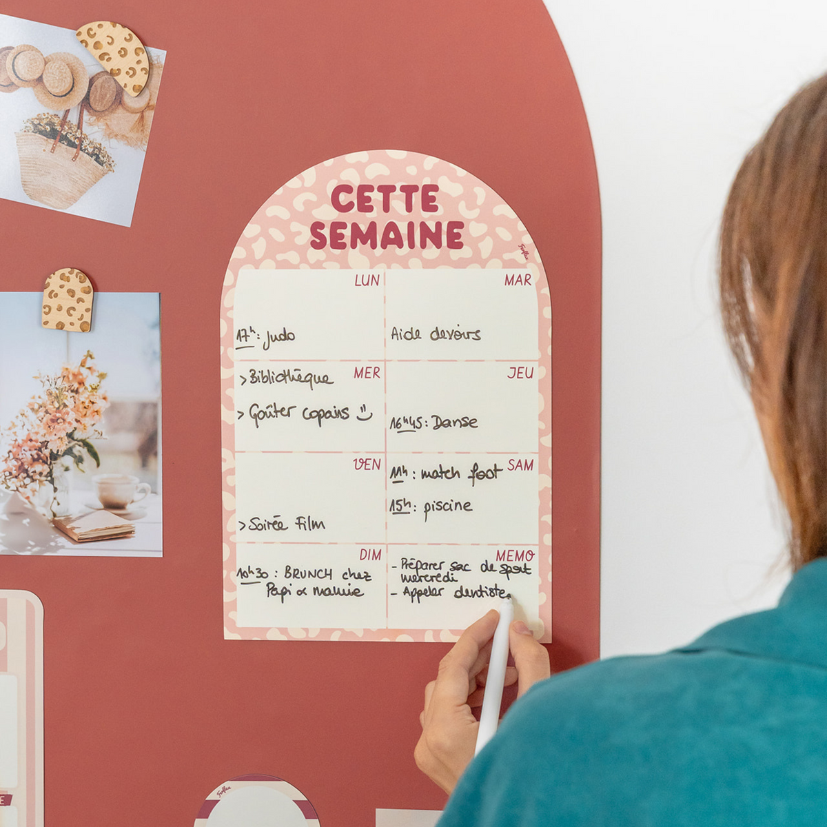 Prelisee Calendrier Magnétique Frigo 42x30 Cm – Planificateur Hebdo Effaçable Bilingue – Menu Semaine, Courses, Planning Famille