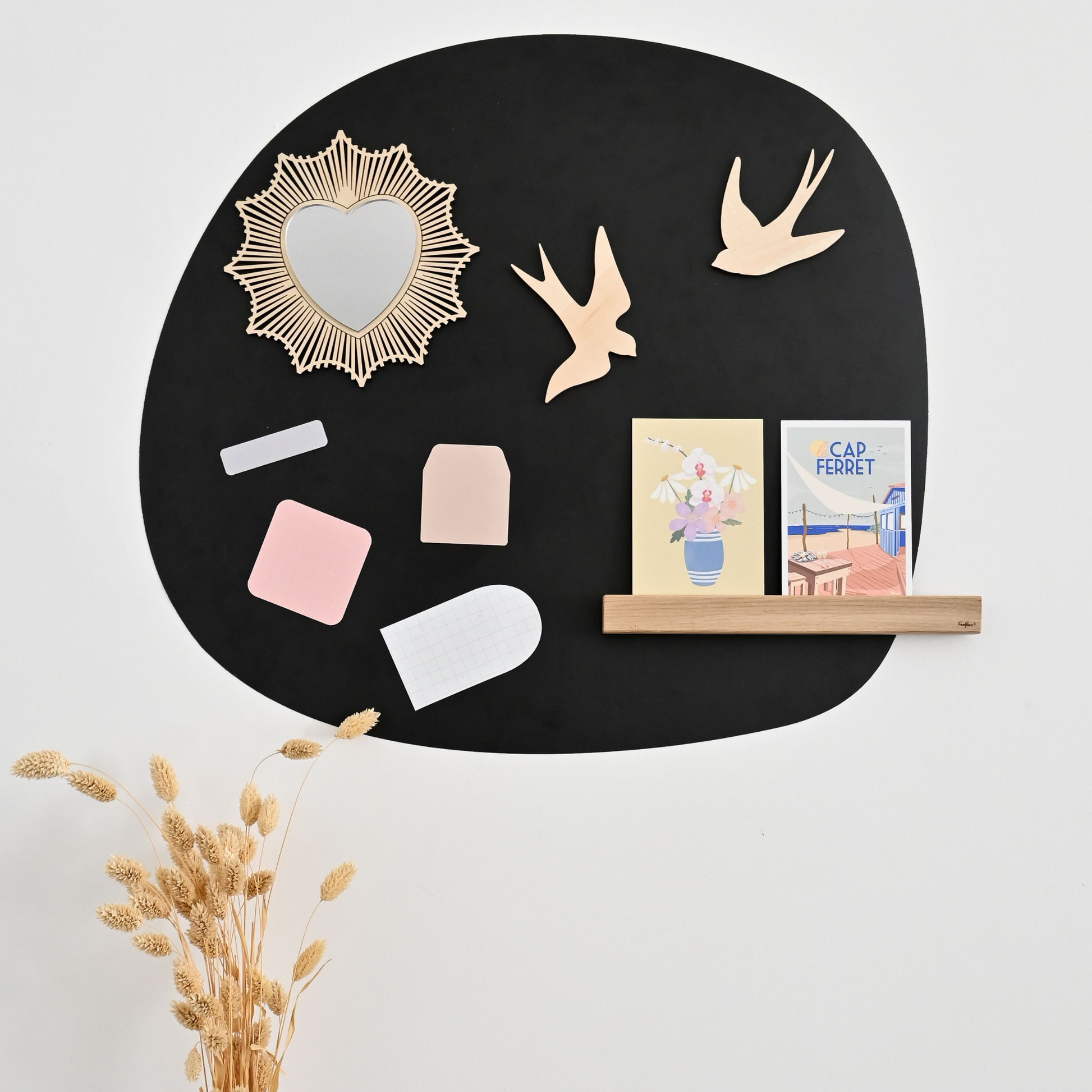 Etagère décorative pour support mural d'affichage magnétique, en bois naturel